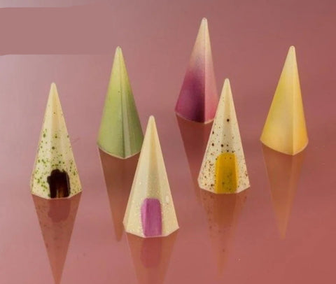 قالب شوكولاتة اكريليك مخروط