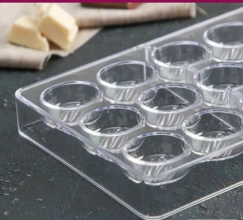 Round Acrylic Chocolate Mold with Three Lines