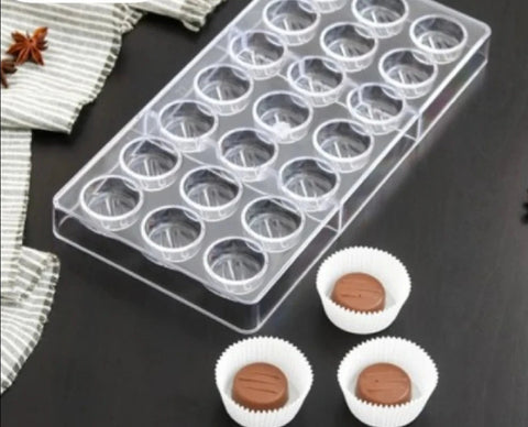 قالب شوكولاتة ايكريلك دائري بثلاثة خطوط ( 3 خطوط ) , القطر 3سم , الارتفاع 1.3سم