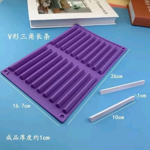 قالب سيليكون أعواد مثلثة Silicone Triangle Stick Mold، 20 فتحة